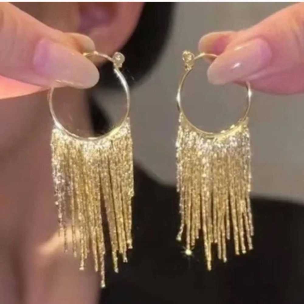 ❤️ FREE Tassel Fringe Chic Glam Modern Party Elegant Drop Moon Hoop Hip Earrings
